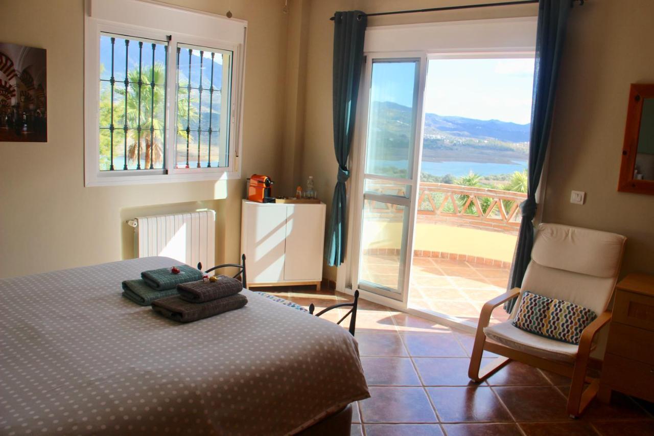 Casa Nuestro Sueno Bed & Breakfast Vinuela Exterior photo