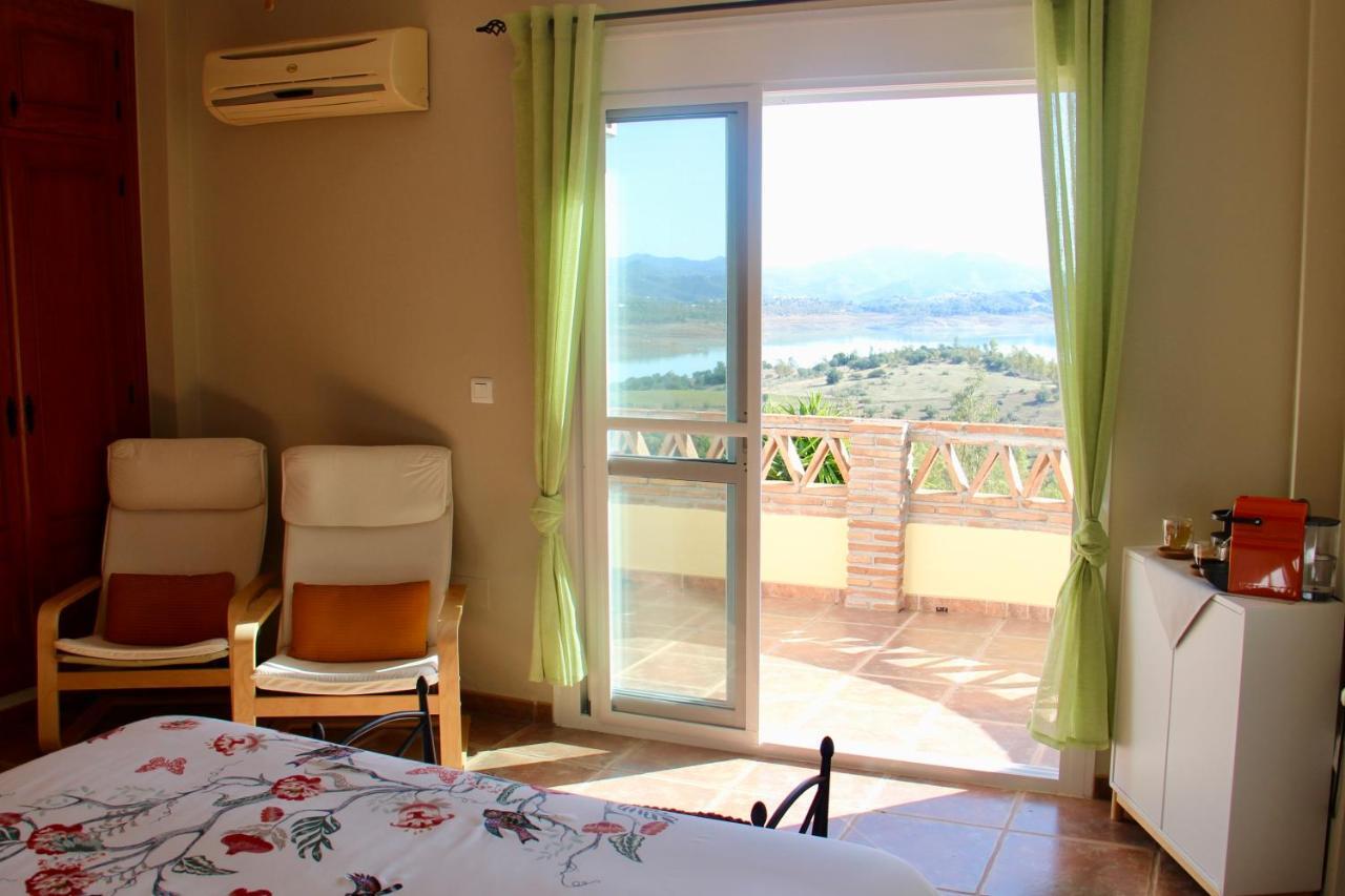 Casa Nuestro Sueno Bed & Breakfast Vinuela Exterior photo